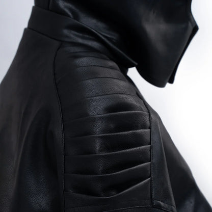 THE MYSTERIOUS LEATHER JACKET