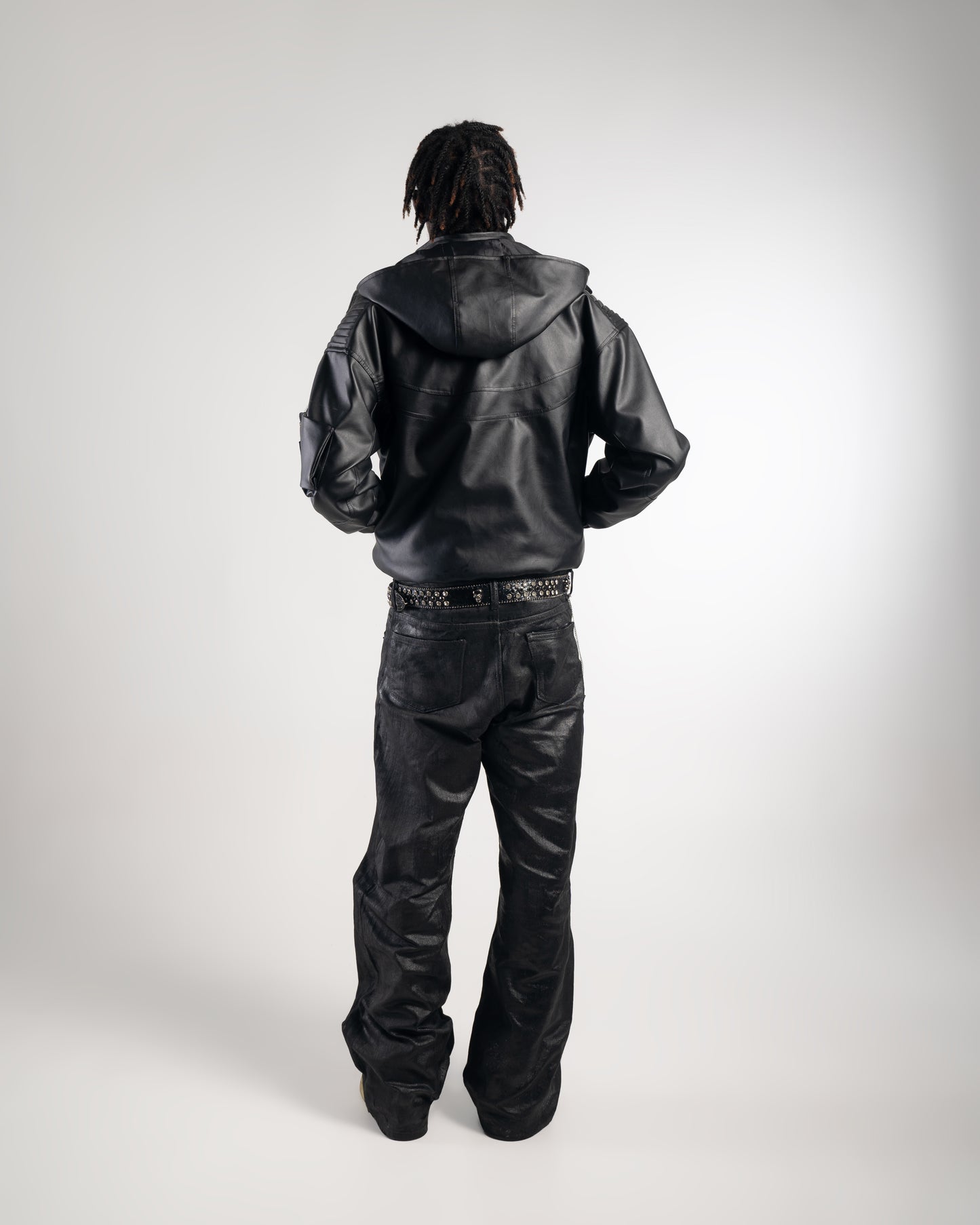 THE MYSTERIOUS LEATHER JACKET