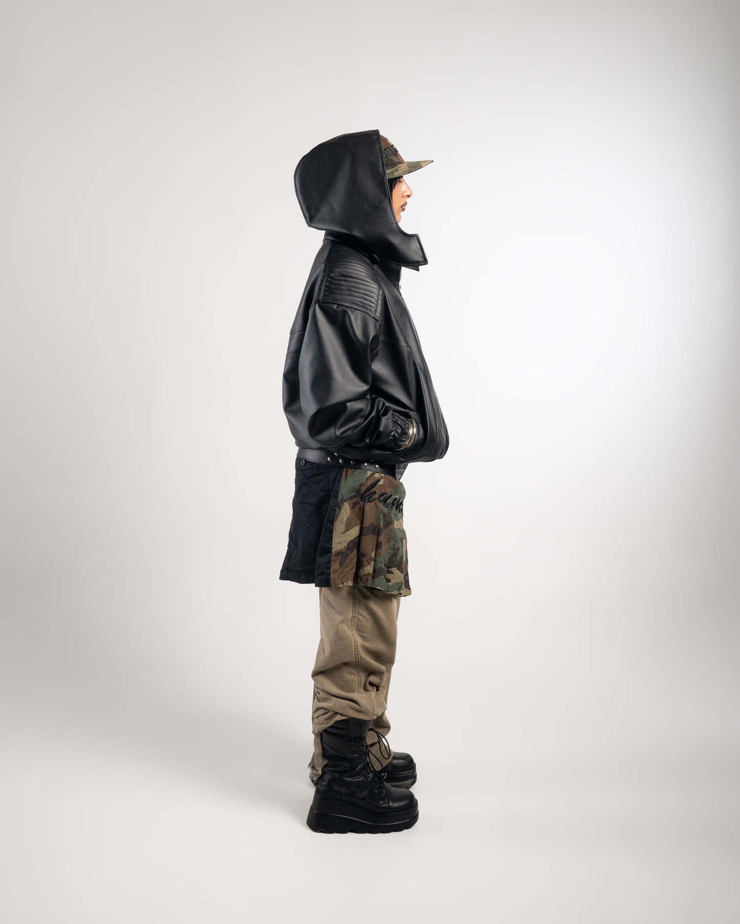THE MYSTERIOUS LEATHER JACKET